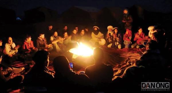 Buổi tối tại sa mạc Sahara.
