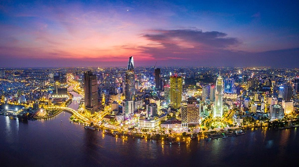 Mới đây, cuộc thi ảnh Chào Sài Gòn do Hội Nhiếp ảnh TP HCM tổ chức đã nhận được hơn 3.000 bức hình của hơn 200 tác giả. Cuộc thi xoay quanh các đề tài mang giá trị nhân văn trong cuộc sống ở Sài Gòn. Ảnh: Nguyễn Xuân Trang. Mới đây, cuộc thi ảnh Chào Sài Gòn do Hội Nhiếp ảnh TP HCM tổ chức đã nhận được hơn 3.000 bức hình của hơn 200 tác giả. Cuộc thi xoay quanh các đề tài mang giá trị nhân văn trong cuộc sống ở Sài Gòn. Ảnh: Nguyễn Xuân Trang.