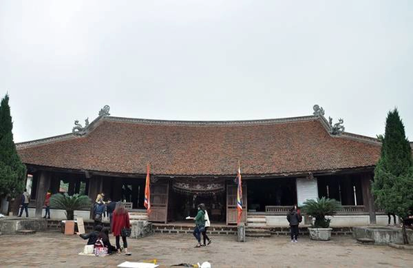 Đình làng Mông Phụ. Đình làng Mông Phụ.
