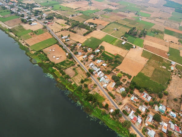 Khung cảnh đồng quê êm đềm của Phan Thiết từ độ cao 500m