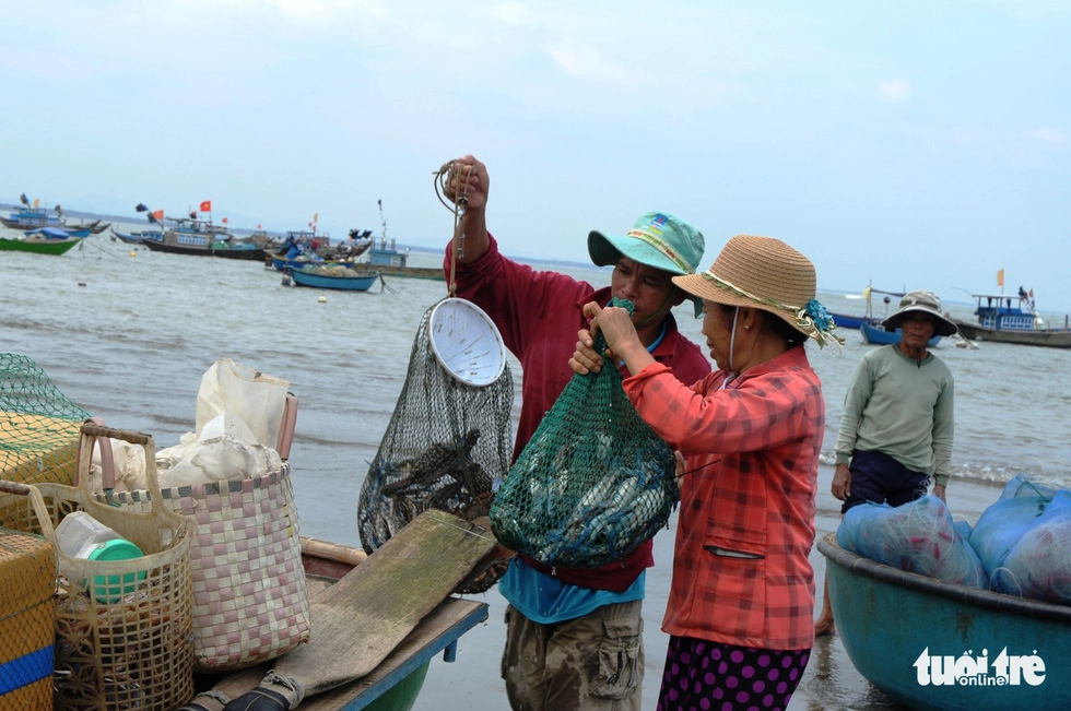 Sau chuyến biển - Ảnh: LÊ TRUNG Sau chuyến biển - Ảnh: LÊ TRUNG