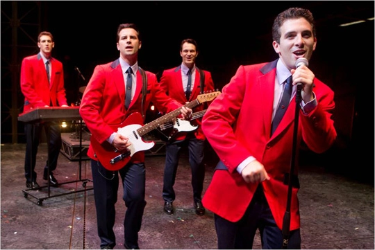 Nhạc kịch Jersey Boys - Singapore - iVIVU.com