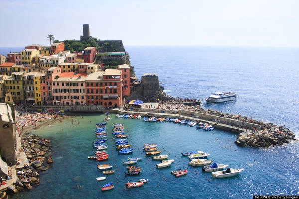 Vernazza là một trong năm thị trấn nổi tiếng của vùng Cinque Terre.