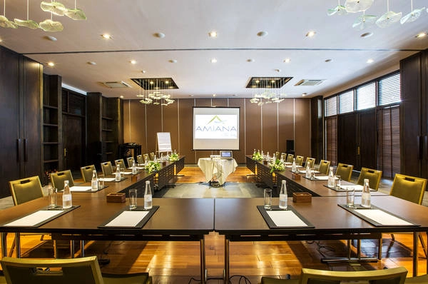 Trung Tâm Hội Nghị Amiana Conference Centre (ACC) tự hào là địa điểm tổ chức hội nghị có vị trí và quang cảnh đẹp nhất tại Việt Nam. Trung Tâm Hội Nghị Amiana Conference Centre (ACC) tự hào là địa điểm tổ chức hội nghị có vị trí và quang cảnh đẹp nhất tại Việt Nam.