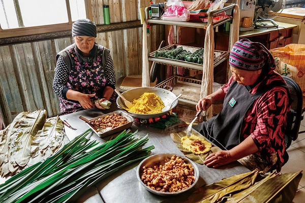 Nền văn hóa đặc sắc: Ngoài văn hóa truyền thống phương Đông, Đài Loan còn có các nét văn hóa đặc trưng của 16 bộ tộc sống ở đây từ thời xa xưa. Ảnh: Taiwan. Nền văn hóa đặc sắc: Ngoài văn hóa truyền thống phương Đông, Đài Loan còn có các nét văn hóa đặc trưng của 16 bộ tộc sống ở đây từ thời xa xưa. Ảnh: Taiwan.