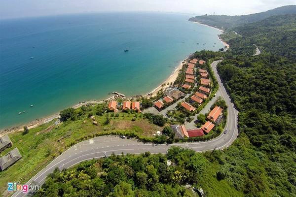 Resort đẳng cấp thế giới: Với hơn 3.200 km bờ biển, gồm nhiều vịnh, đảo đẹp, Việt Nam có những khu vực lý tưởng để xây dựng các khu nghỉ dưỡng hạng sang. Ảnh: Lê Hiếu - Mạnh Thắng.