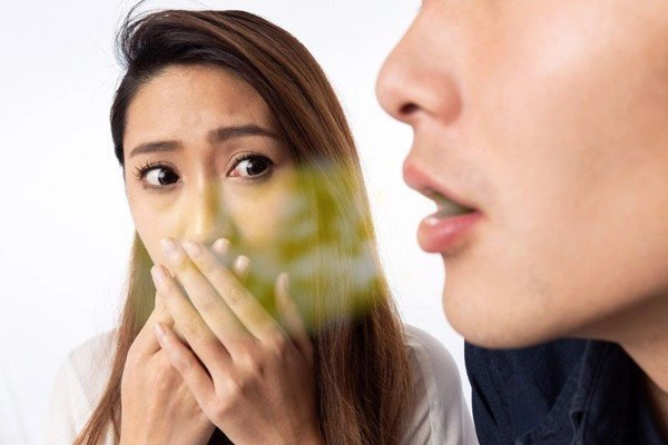 Vì sao miệng có mùi hôi khi đã vệ sinh sạch sẽ?