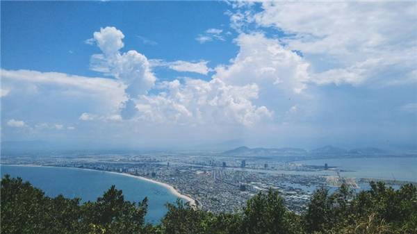 vi-vu-3-thanh-pho-lon-hue-da-nang-hoi-an-voi-tui-tien-rat-mong-ivivu-12
