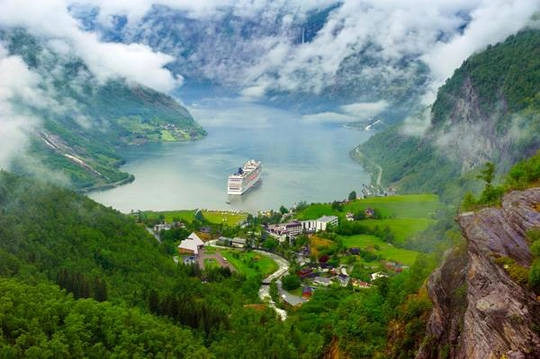 Vịnh hẹp Geirangerfjord - Na Uy - iVIVU.com