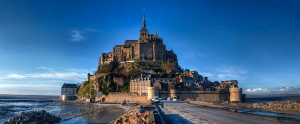 Lâu đài Mont Saint-Michel, Pháp