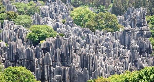vinh-ha-long-lat-top-15-kien-tao-dep-nhat-ivivu-7