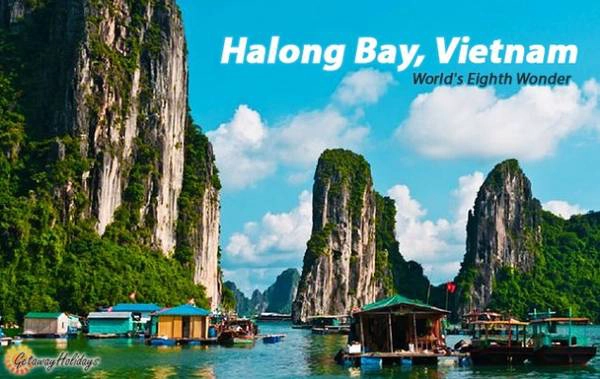 Vịnh Hạ Long được miêu tả là mang vẻ đẹp đáng kinh ngạc khi sở hữu tới hơn 1.600 hòn đảo lớn nhỏ Vịnh Hạ Long được miêu tả là mang vẻ đẹp đáng kinh ngạc khi sở hữu tới hơn 1.600 hòn đảo lớn nhỏ