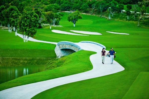 vinpearl-golf-land-resort-villa-nha-trang-diem-den-hoan-hao-ivivu-9