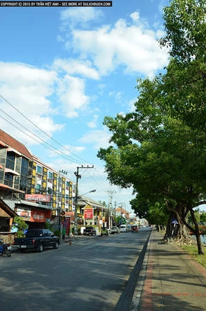 voi-massage-du-khach-o-chiang-mai-ivivu-5