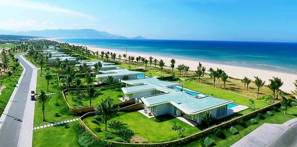 flc-luxury-quy-nhon-ivivu-1