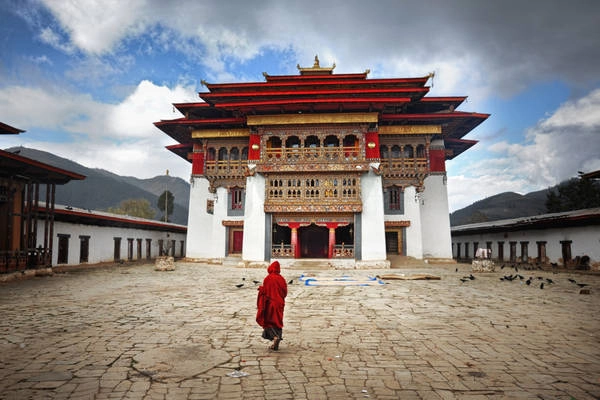 Dân số của Bhutan vào khoảng 740.000 người, chủ yếu theo đạo Phật. Ảnh: Photoburst. Dân số của Bhutan vào khoảng 740.000 người, chủ yếu theo đạo Phật. Ảnh: Photoburst.