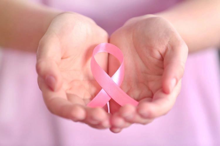 xét nghiệm máu có thể phát hiện ung thư vú