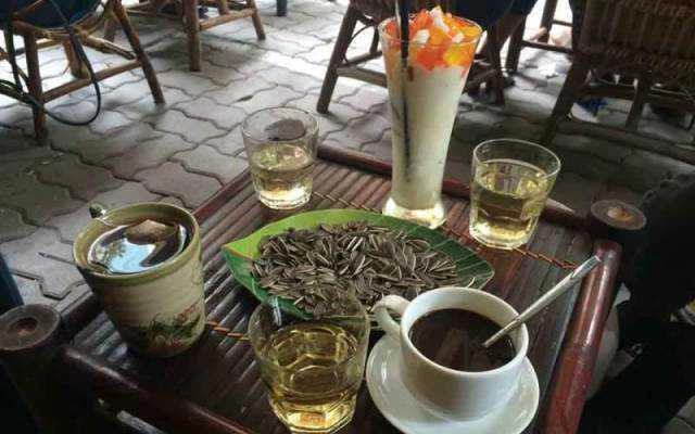 10 Cafe