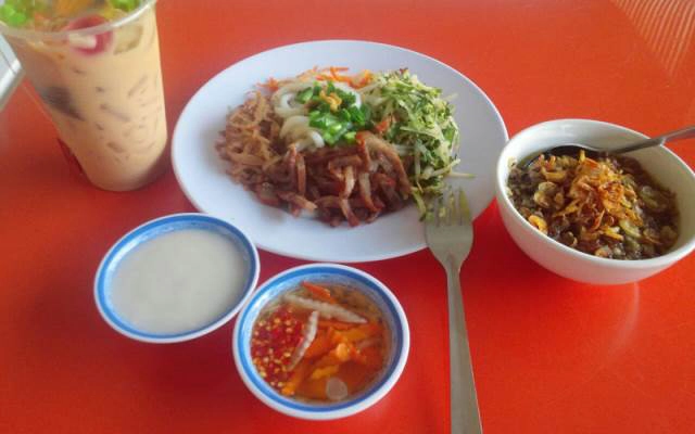 Quán Ăn 2 Bà Mập - Bánh Đúc Singapore & Trà Sữa