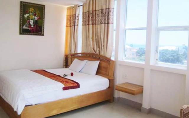 225 Hotel