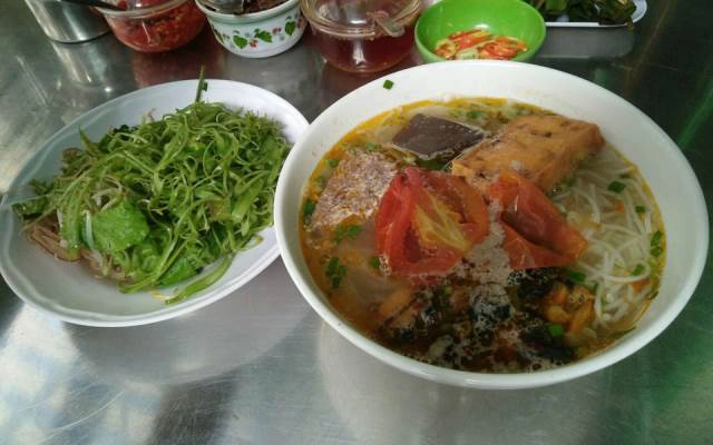Quán Ăn 999 - Hủ Tiếu, Bánh Canh & Bún Riêu Cua