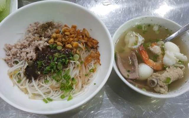 Quán Ăn A Chảy - Mì, Hủ Tiếu & Cafe