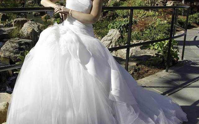 Áo cưới Hacchic Bridal - Hồ Văn Huê