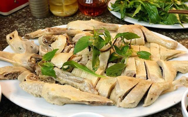 Quán Ăn Ái Hiền - Vịt Cỏ Vân Đình