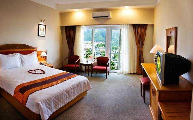 Airport Hotel - Võ Văn Kiệt