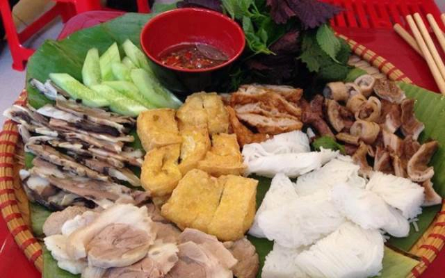 Quán Ăn Ẩm Thực Hà Thành - Bún Mẹt & Chè Phố Cổ