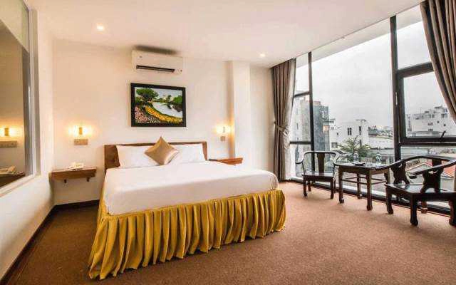 Amona Hotel