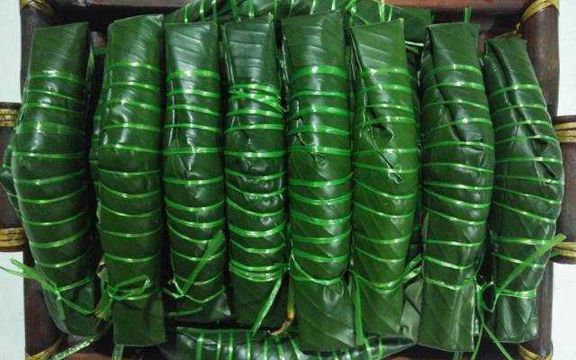 Ăn vặt Bà Nhạn - Bánh Tẻ Gia Truyền