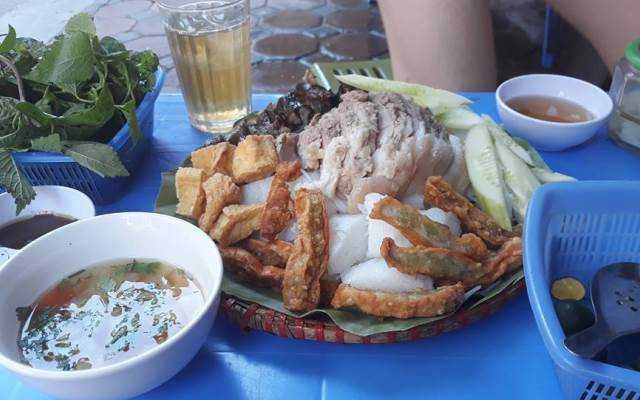 Ăn vặt Bà Nhon - Bún Đậu Mẹt