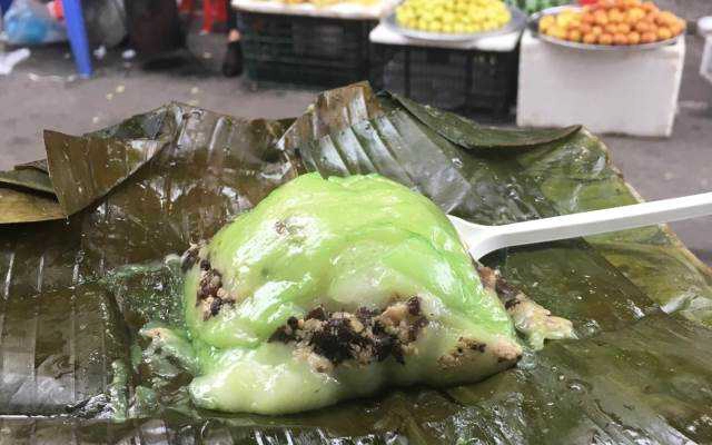 Ăn vặt Bà Tám - Bánh Giò Nóng