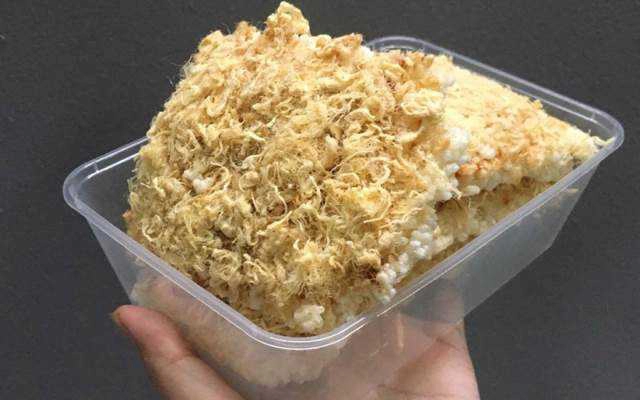 Ăn vặt Ba Tuấn - Cơm Cháy Chà Bông