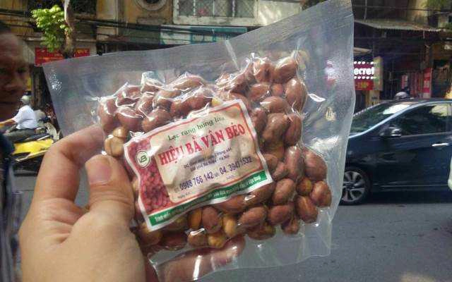 Ăn vặt Bà Vân Béo - Lạc Rang Húng Lìu