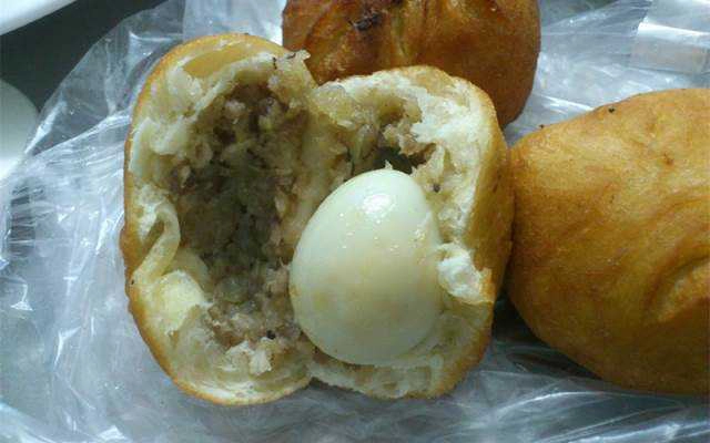 Ăn vặt Bánh Bao Chiên - Hoàng Hoa Thám