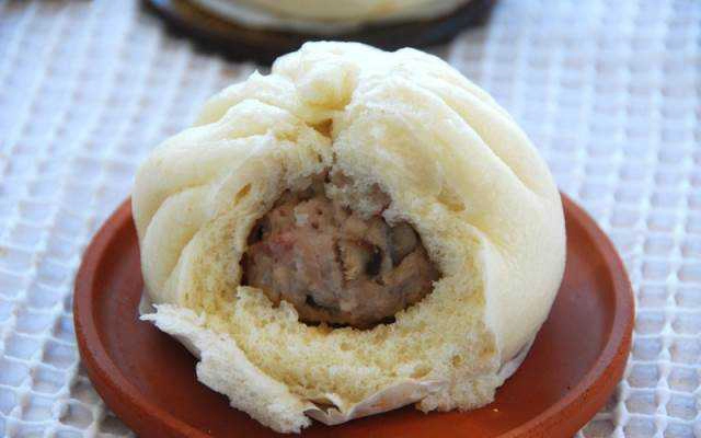 Ăn vặt Bánh Bao - Võ Mười