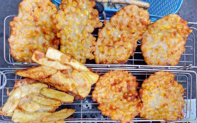 Ăn vặt Bánh Bắp Chiên - Trần Văn Danh