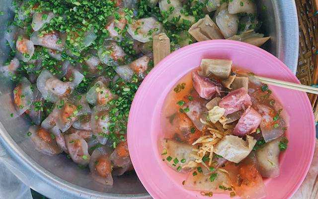 Ăn vặt Bánh Bột Lọc - Bờ Sông Hoài