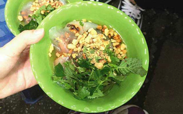 Ăn vặt Bánh Bột Lọc - Hồng Mai