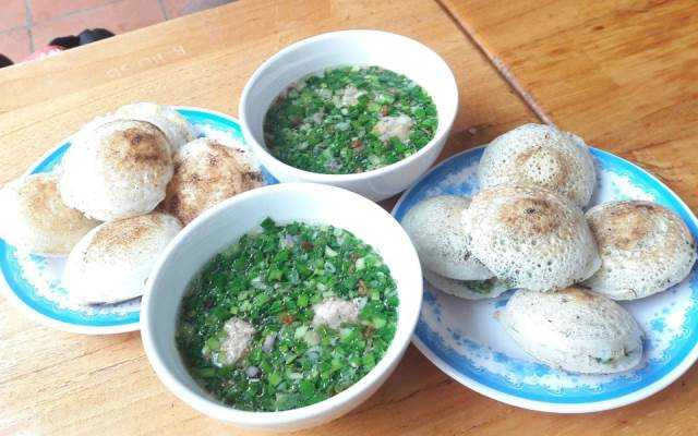Ăn vặt Bánh Căn Cô Trúc