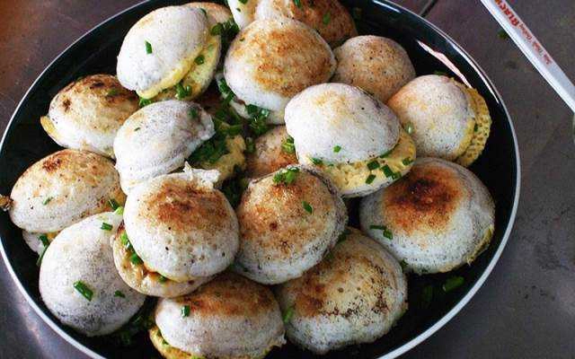 Ăn vặt Bánh Căn - Lý Thái Tổ