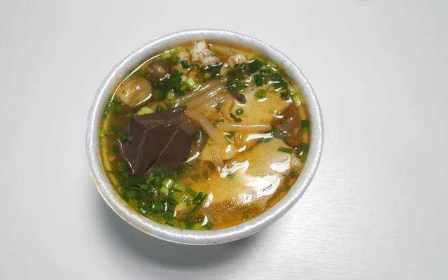 Ăn vặt Bánh Canh Cua - Chợ Nhỏ Nguyễn Cảnh Chân