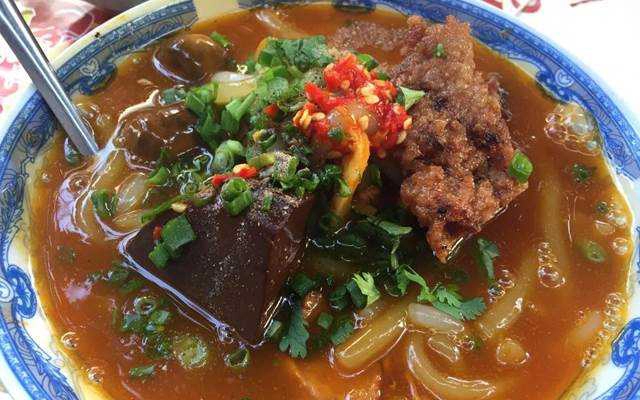Ăn vặt Bánh Canh Cua - Nguyễn Công Trứ