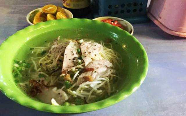 Ăn vặt Bánh Canh & Hủ Tiếu - Trần Hưng Đạo
