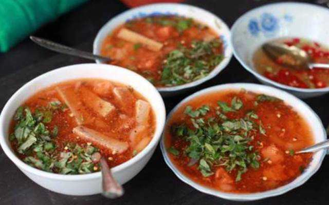 Ăn vặt Bánh Canh Nam Phổ O Hằng - Chợ Đông Ba