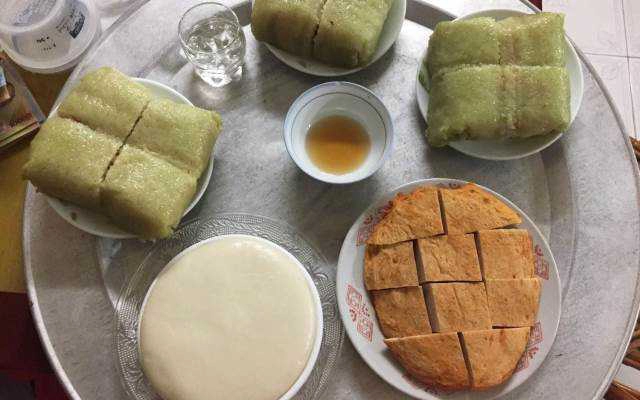 Ăn vặt Bánh Chưng, Bánh Dầy - Hàng Vải