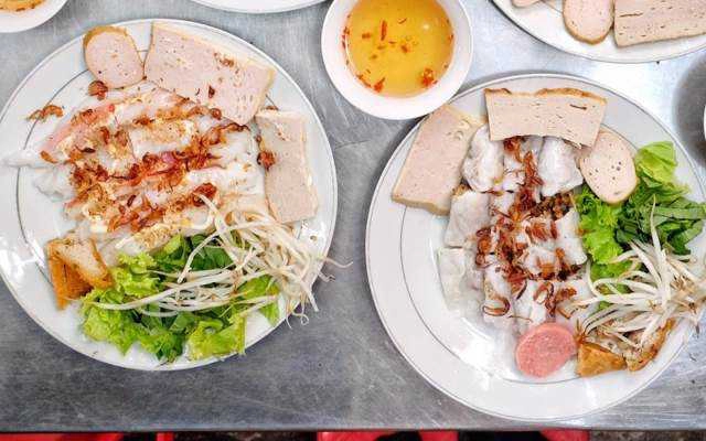 Ăn vặt Bánh Cuốn Bằng Chảo