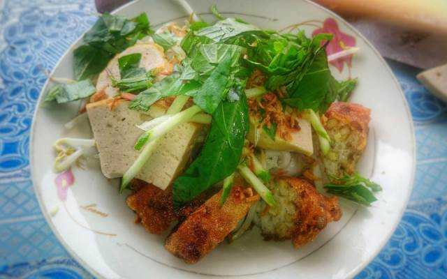 Ăn vặt Bánh Cuốn & Bánh Ướt Chả Lụa Bình Dân